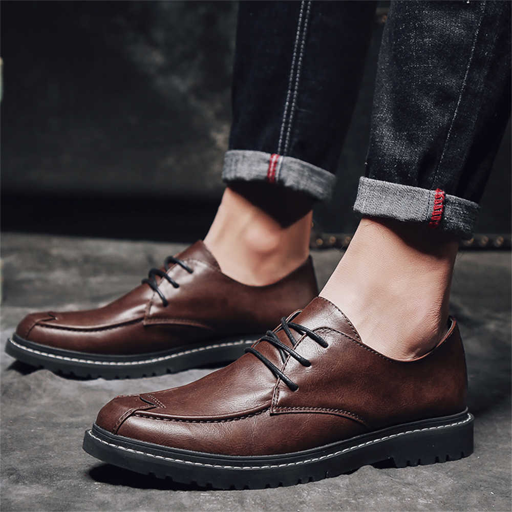 Sposarsi Scarpe da uomo inform - Vintage Fashion Reseller recensione e prezzo