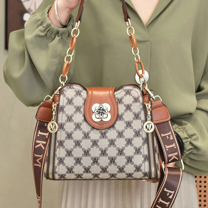 Borsa a tracolla vintage con s - Vintage Fashion For Women recensione e prezzo