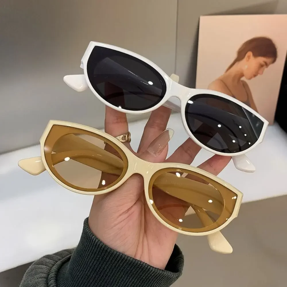 Occhiali da Sole Vintage Cat E - Vintage Fashion Female recensione e prezzo