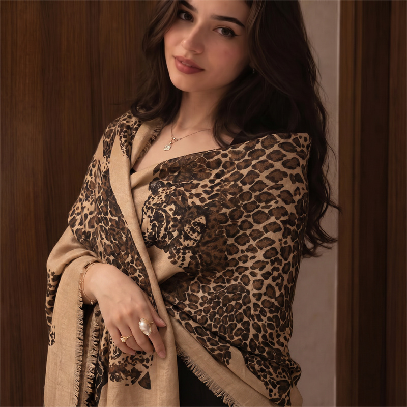 Hijab e foulard vintage con st - Vintage Fashion For Women recensione e prezzo