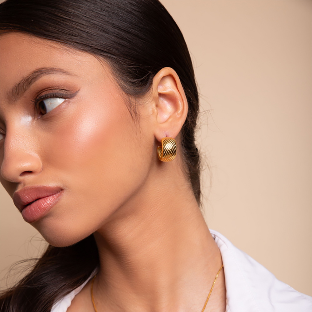 Orecchini a Cerchio Vintage a  - Vintage Fashion Earrings recensione e prezzo
