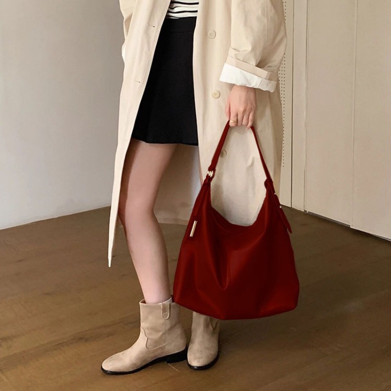 Borsa tote vintage di grande c - Vintage Fashion Shop recensione e prezzo
