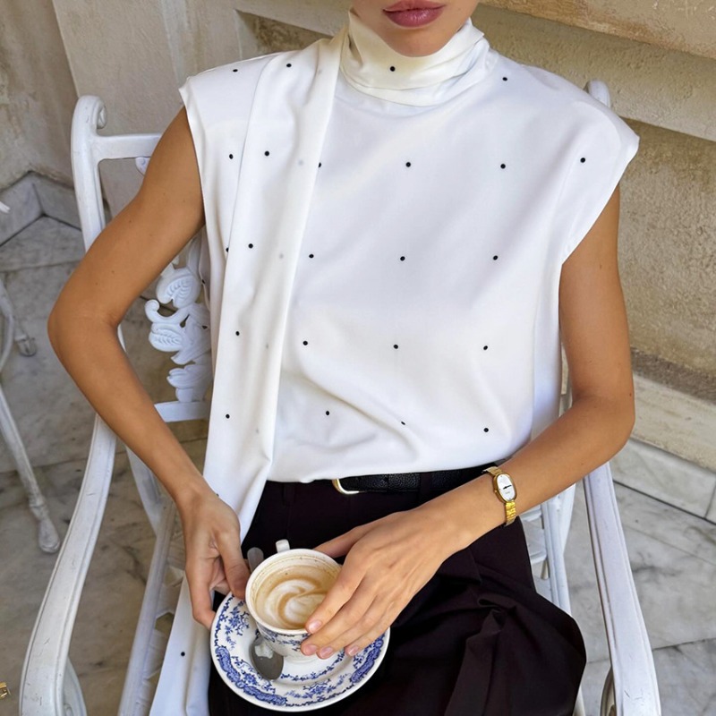 Top Senza Maniche a Collo Alto - Vintage Fashion Vogue recensione e prezzo