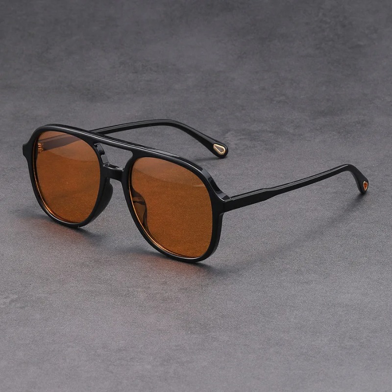 Occhiali da Sole Quadrati a Do - Vintage Fashion Female recensione e prezzo