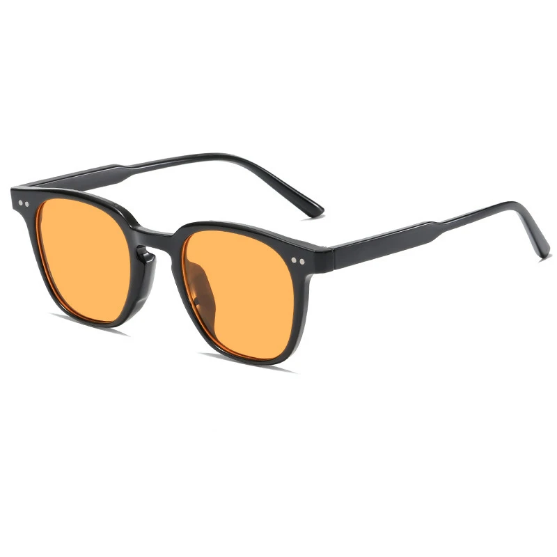 Occhiali da Sole Vintage Quadr - Vintage Fashion Female recensione e prezzo