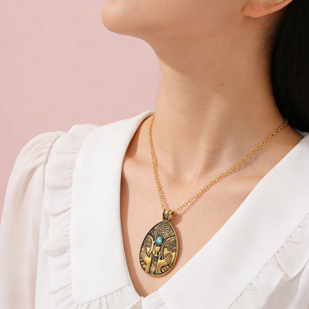 Collana con Ciondolo a Tema Vi - Vintage Fashion Videos recensione e prezzo