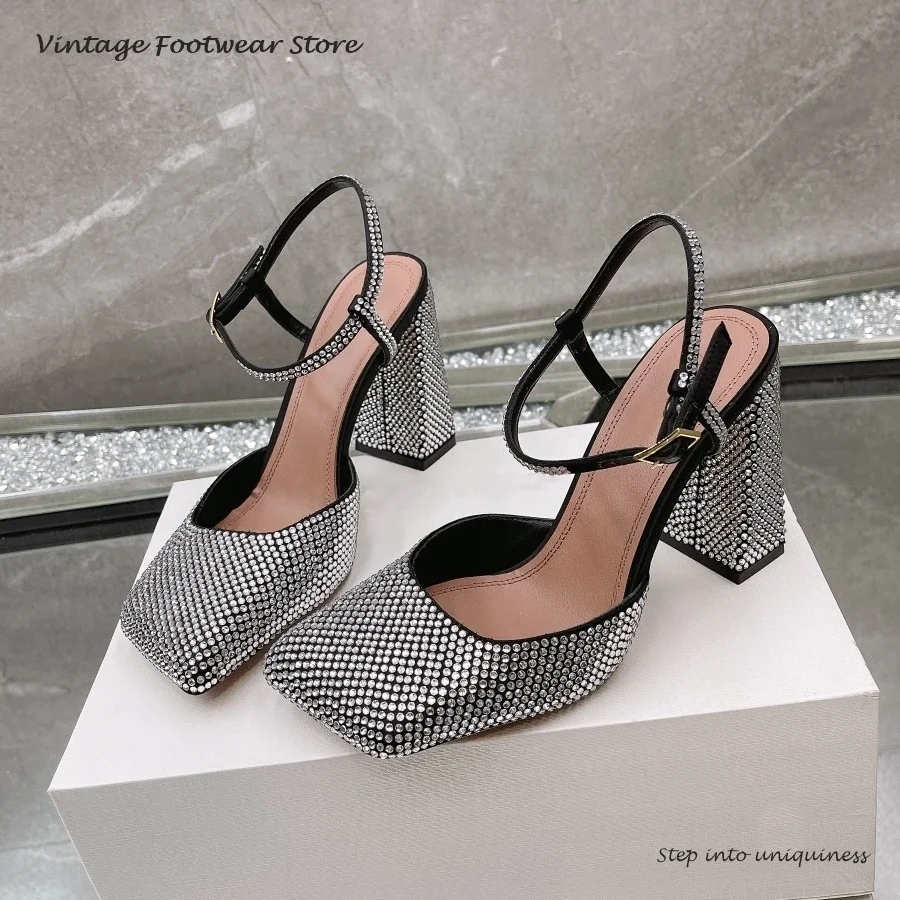 Décolleté vintage impreziositi - Vintage Fashion Women Dresses recensione e prezzo