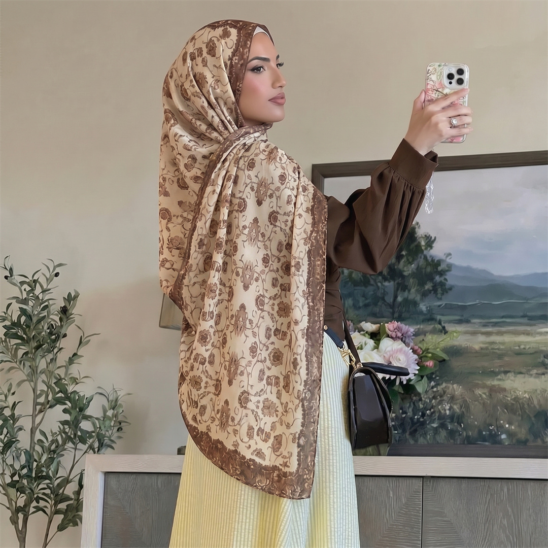 Hijab Vintage con Stampa Flore - Vintage Fashion For Women recensione e prezzo