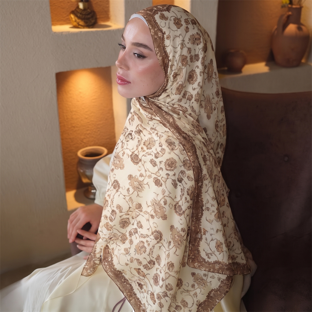 Hijab Vintage con Stampa Flore - Vintage Fashion For Women recensione e prezzo